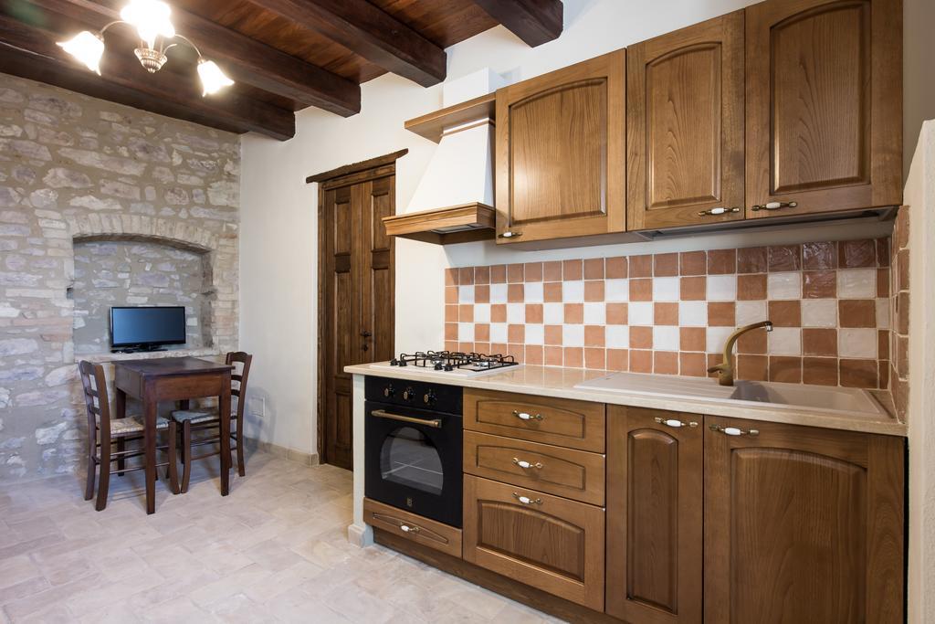 Montecchio  Domus In Castro B&B 객실 사진